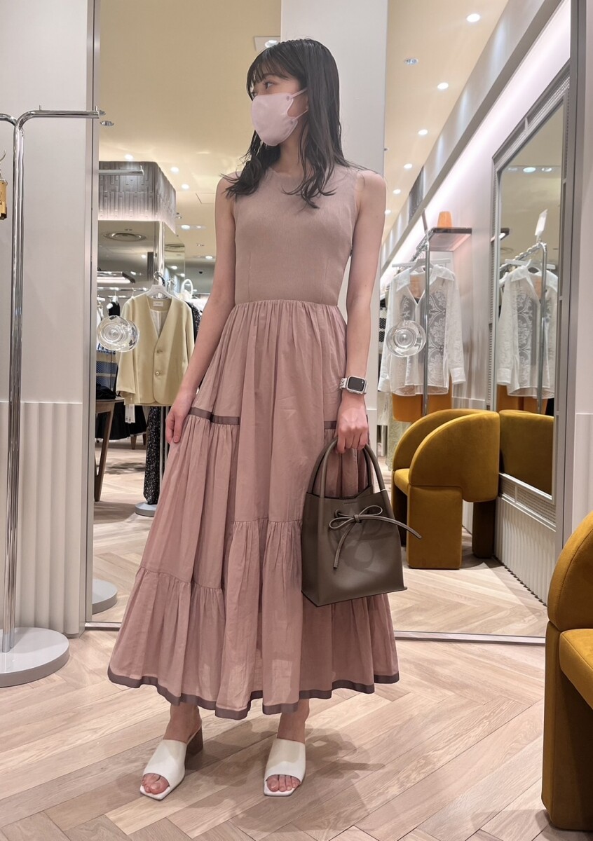 【✨ぽん✨】FRAY I.D ニットコンビティアードワンピース a54f4e93.jpeg