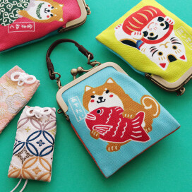 わんことにゃんこと縁起物