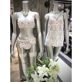 ❤️サルート32G入荷しました❤️