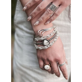 【渋谷ヒカリエ ShinQsパーツジョイスト】予告〈Ericka Nicolas Begay〉POP UP SHOP