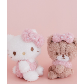 ﾊﾛｰｷﾃｨｺﾗﾎﾞ　　在庫状況🙇