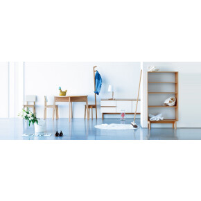お部屋に合わせやすいシェルフ