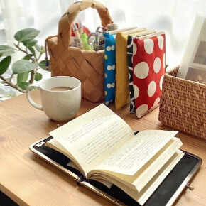 読書の秋におすすめ。がま口ブックカバー