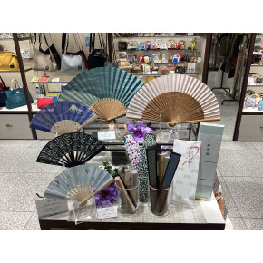 扇子の種類が増えました！