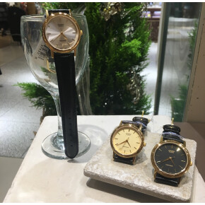 大人気！！チープCASIO時計☆