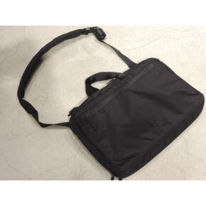 【SALE】珍しい2WAYのPCスリーブバック