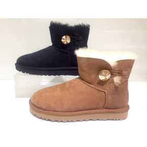 〈UGG(アグ)〉NEWアイテムを要チェック☆