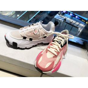 【渋谷ヒカリエ ShinQs シューズ カレイド】春のスニーカーフェア開催中！③