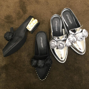 〈 Jeffrey Campbell（ジェフリー キャンベル）〉モチーフミュール