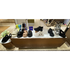 〈STEVE MADDEN（スティーブ マデン）〉期間限定お取り扱い中🌟