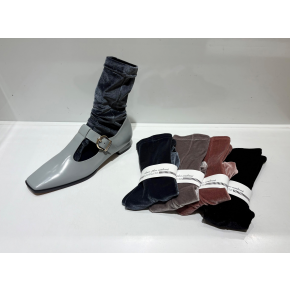 〈deux plus undemi（アンドゥミ）〉レッグウェアで冬もおしゃれに✨