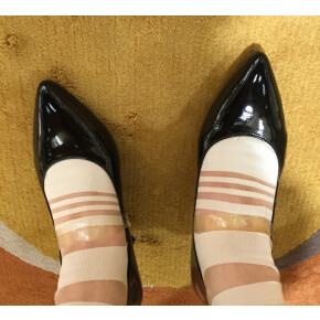 高いヒールの御守りに…