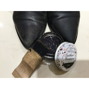 乾燥気味のお靴ケア