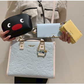 【大好評】PINGU（TM）コレクション発売中✨