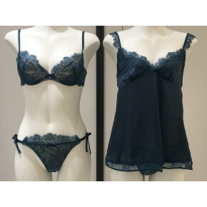 ＡＭＰＨＩ×ｉｚｕ コラボシリーズ入荷☆