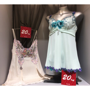 セール開催中！！サルートランジェリーがお買い得！！