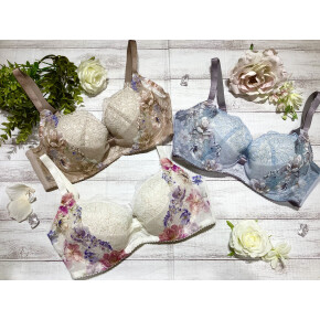 🎀脇高リボンブラ新色入荷のご案内です🎀