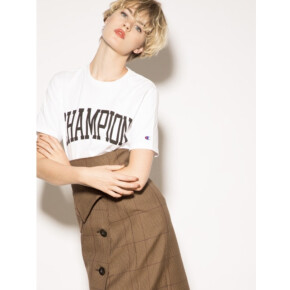 【FRAY I.D×Champion】フロントロゴTシャツ