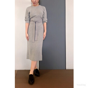 Vバックベルテッドワンピース!