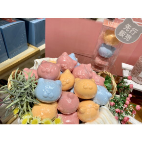 【渋谷ヒカリエ ShinQs パーツジョイスト】ネコモチーフの入浴剤〈NEKOMOTE（ネコモテ）〉