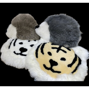 【渋谷ヒカリエShinQsパーツジョイスト】かわいい動物の顔のラグ〈pre-fi〉動物ラグ　