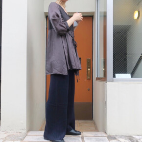 シルエットが綺麗な！ホールガーメントリブニットパンツ