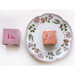 一目惚れ♡期間限定〈ナガラタタン〉の手のひらサイズのパウンドケーキ「奏でる積み木」