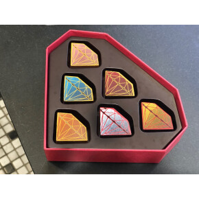 【ShinQsバレンタイン】2/8オーナーシェフ来店！本場ベルギー・アントワープ〈デルレイ〉の「ダイヤモンドチョコレート」