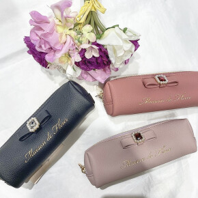 【再入荷】パールビジュー合皮リボンペンケースꗯ”