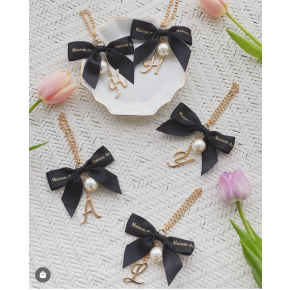 【大人気】イニシャルチャーム🎀