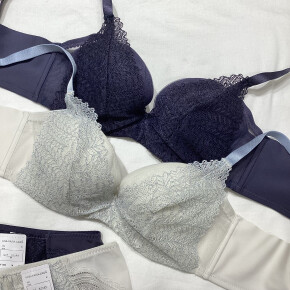 360度シルエットきれい✨「さあ、わたし」に新色登場🌸