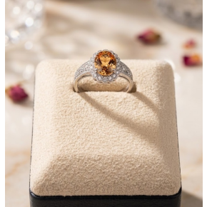 【一点限りの特別価格　プラチナ　インペリアルトパーズリング】