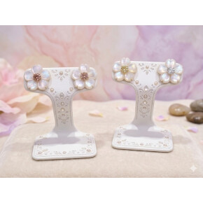 【大決算セール開催中！】50％OFF　■K18ダイヤモンドシェル2wayピアス