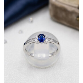 【プラチナ　ロイヤルブルーサファイア　リング】